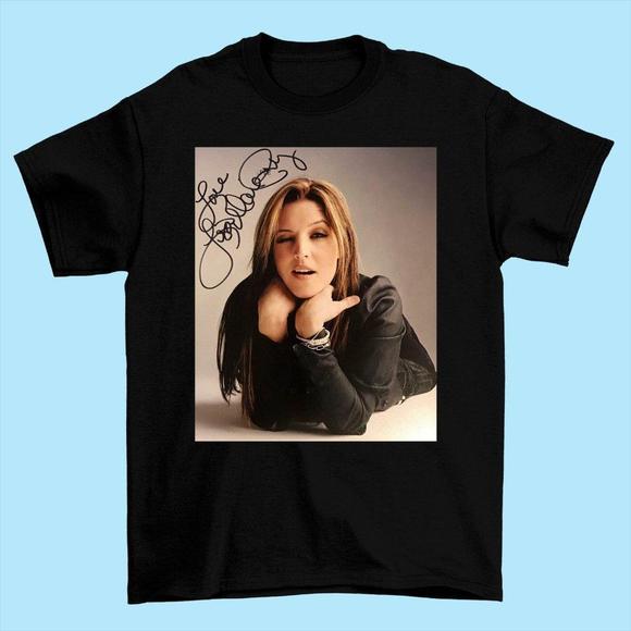Lisa Marie Presley Singned Beautiful T Shirt Lisa Marie Presley Singned Shirt - Picture 1 of 4